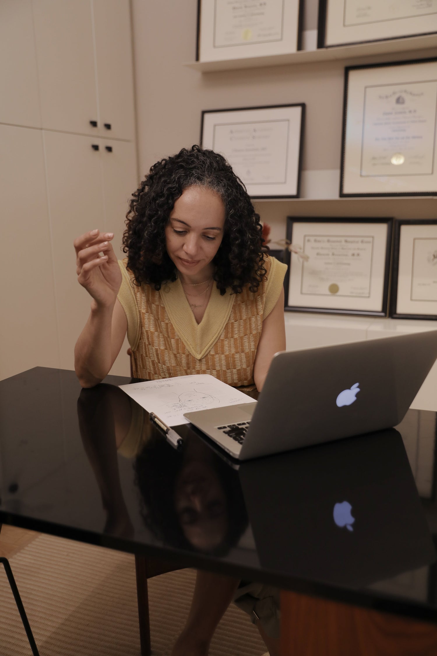 e.book: hyperpigmentation – Chapter 1: What is Hyperpigmentation?